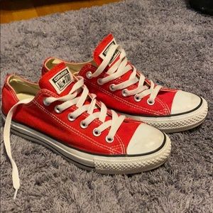 Red lowtop converse